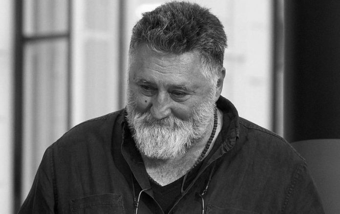 pxl-040713-6381472-modified